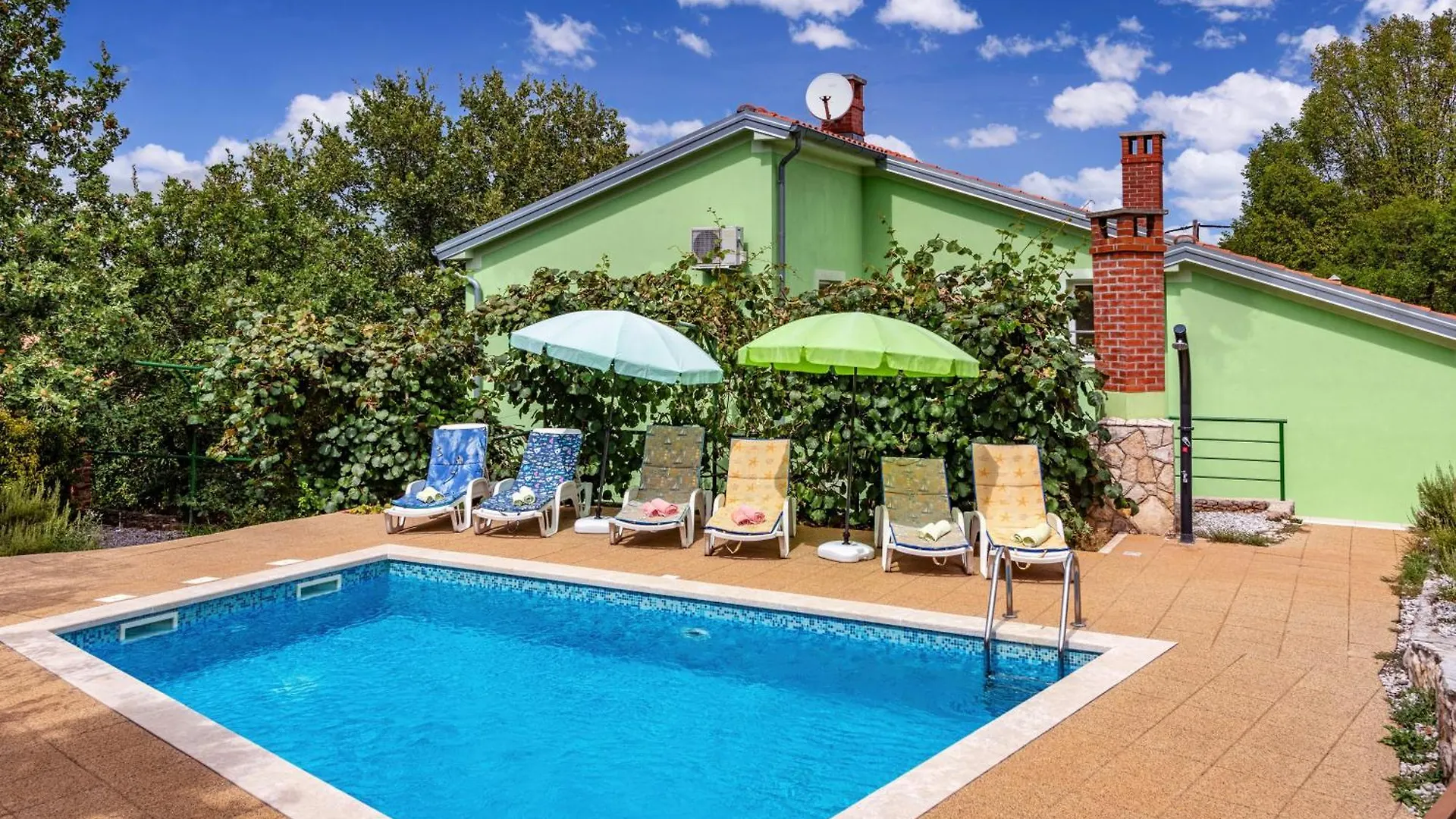 Villa Kika, A New, Modern And Romantic Villa With A Pool Krapan Holiday home
